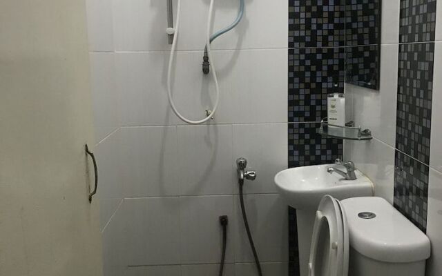 OYO 897799 Jembal Dynasty Inn