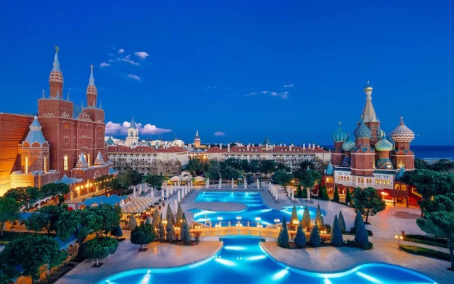 WOW Hotels