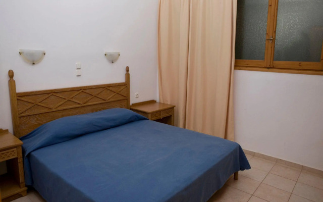 Ilian Beach & Apartments