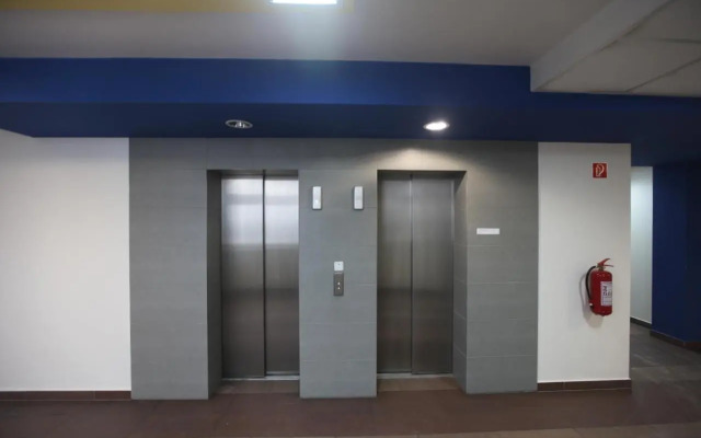 Koloseo residence. Free parking. Lake view.