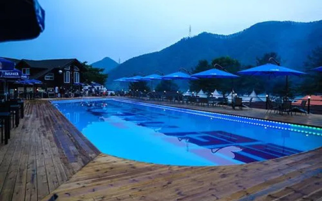 Gapyeong Wild Flower Pension