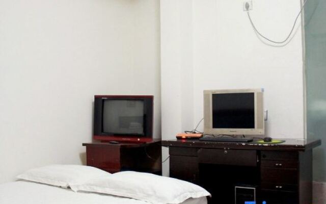 Zhengzhou Chengxin Hotel (Zijingshan Park)