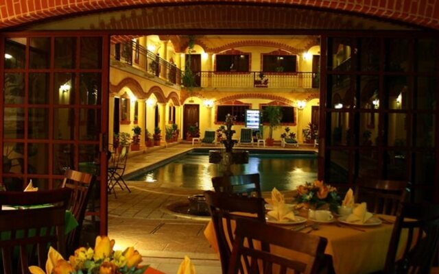 Hotel Colonial Playa del Carmen