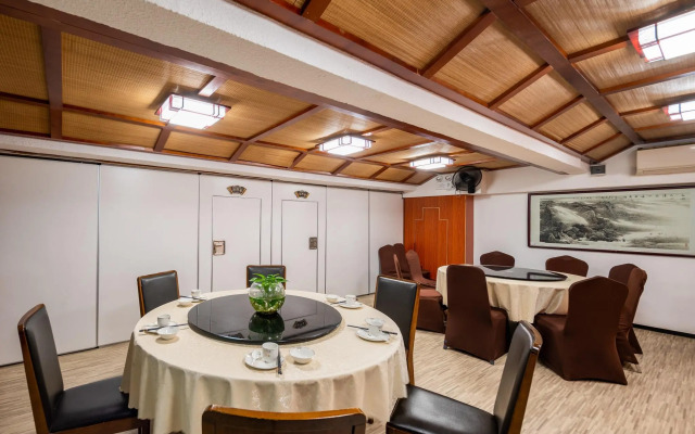 Zhuhai Special Economic Zone Hotel