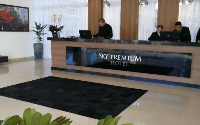 Sky Premium Hotel