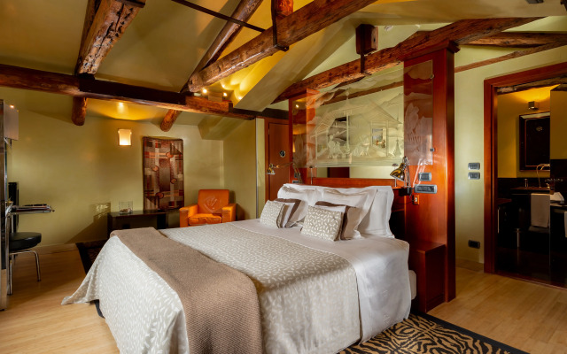 Ca' Pisani Deco Design Hotel