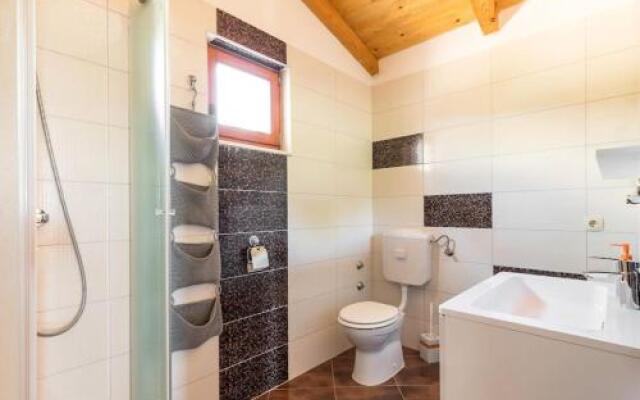 beautiful bay house Duga