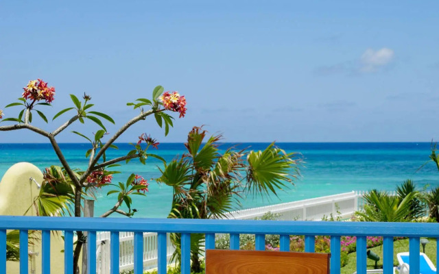 Maxwell Beach Villas