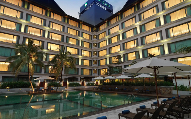 MiCasa All Suite Hotel