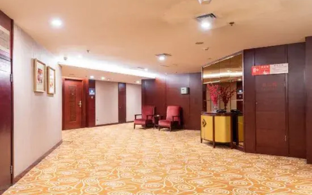 Tianjin Binhai New Area Second Street Baiyun Hotel