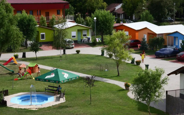 Chatova osada Family Resort