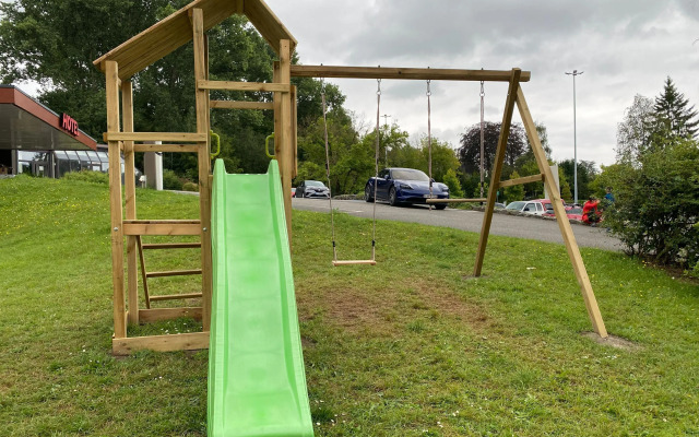 Hotel & Aparthotel Casteau Resort Mons