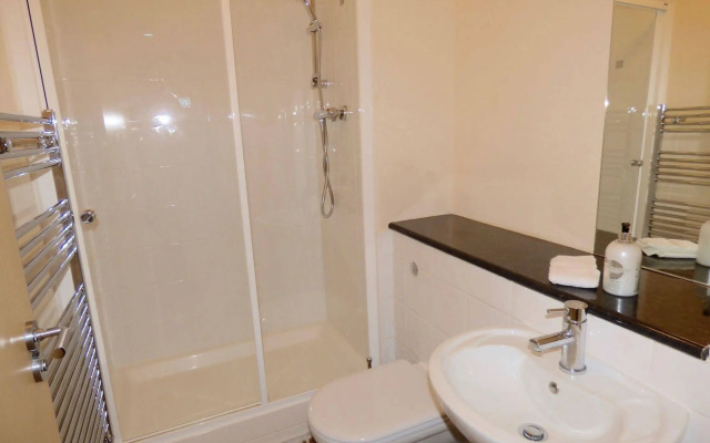 The Barony Suite Apartment