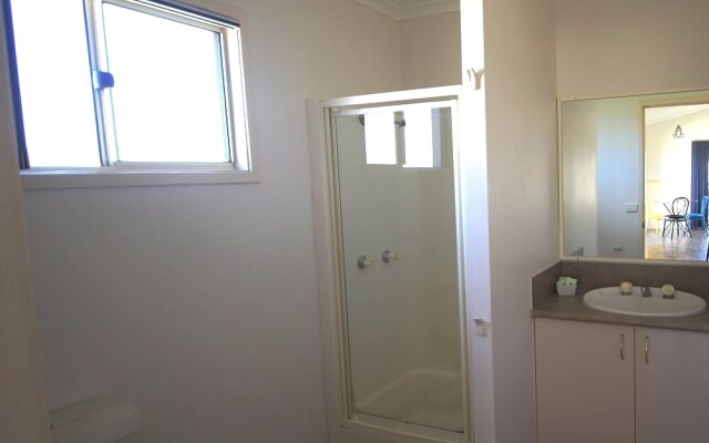 Amaroo Resort