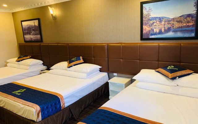 Pinus Hotel