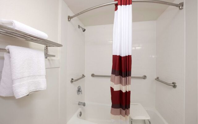 OYO Hotel Phenix City Central