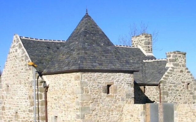 Beautifully Restored Farmhouse With Private Pool, Situated in a Quiet Location