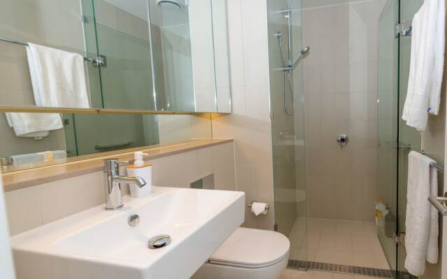 Melbourne CBD Victoria Harbour Short Stay Service Apartments