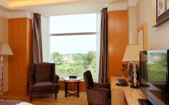 Yujing Garden Holiday Hotel