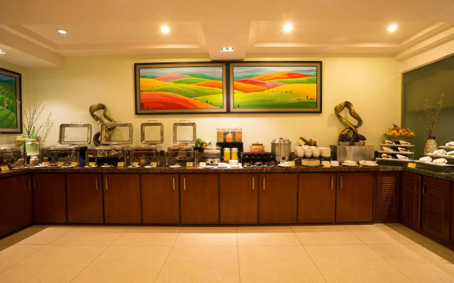 Best Western Green Hill Hotel