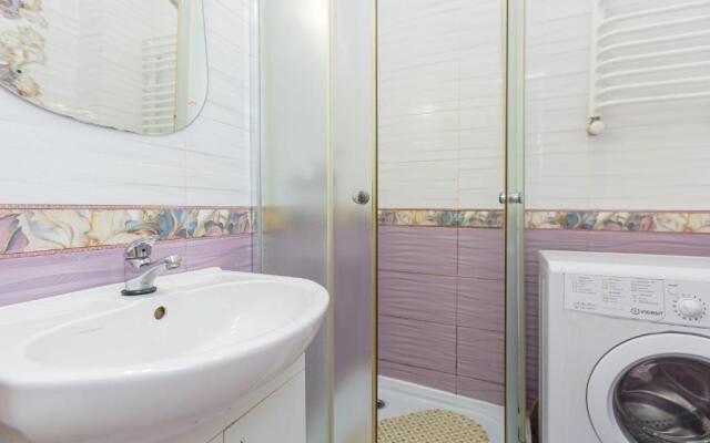 Apartament on Danylyshyna street