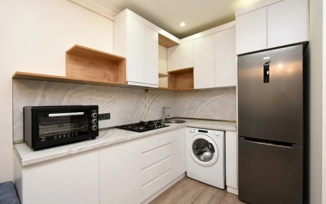 Apartment on Nalbandyan Street (New Building)