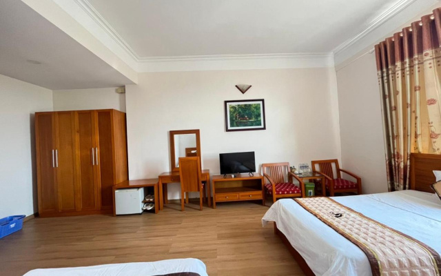 Huu Nghi Hotel Quang Tri – Guest Rooms – Dong Ha