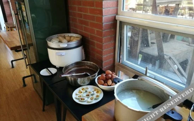 536 Yuan Hostel