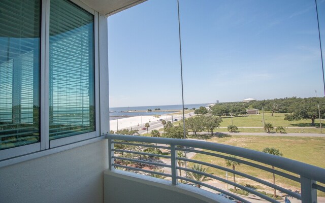 Ocean Club 403