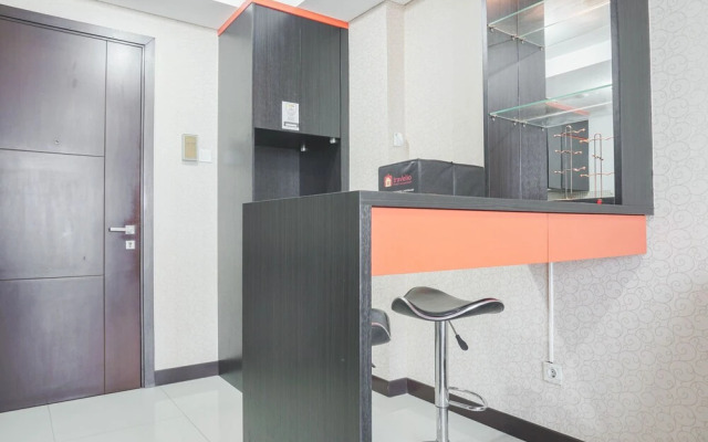 Fancy And Nice 1Br At Sky Terrace Apartment