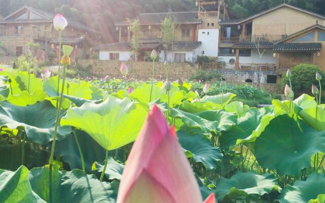 Dayong Antique Feature Resort