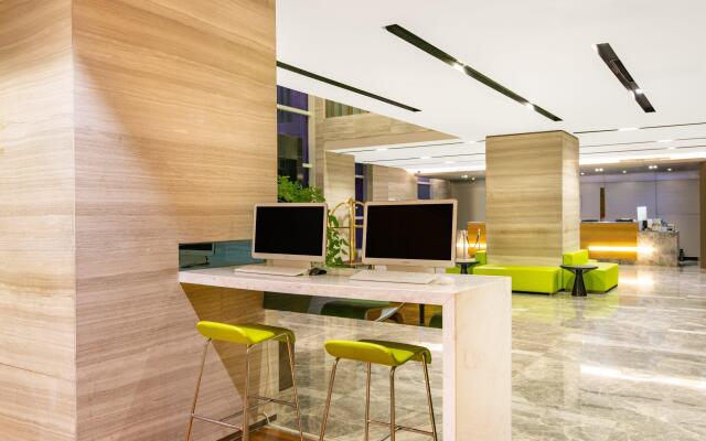 Holiday Inn Express Hangzhou Huanglong