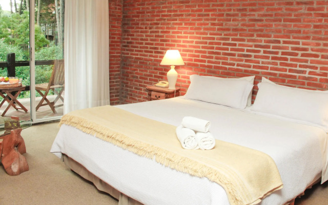 Carilo Village Apart Hotel & Spa