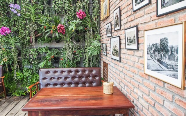 Nakorn de Sukhothai hip hotel