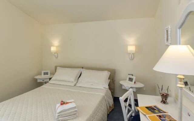 Mansion in Case Alte With Pool & Nature Trails