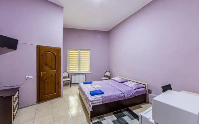 Komfortnye apartamenty v samom tsentre Kieva vozle m.Zolotye Vorota