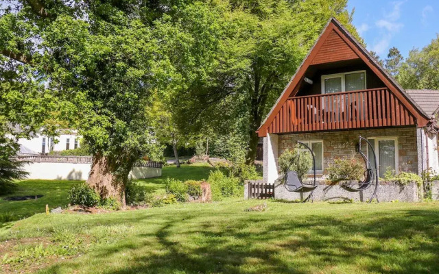 Valley Lodges
