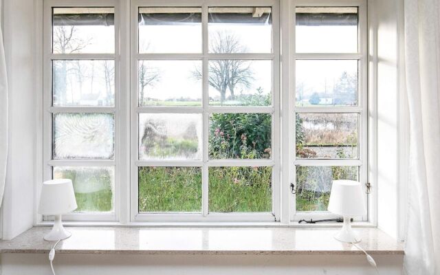 6 Person Holiday Home in Bogense