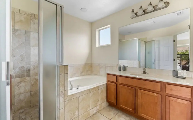 Themed Bedrooms and Large Pool