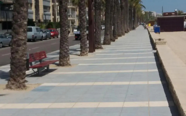 Economico apartamento 2a linea playa