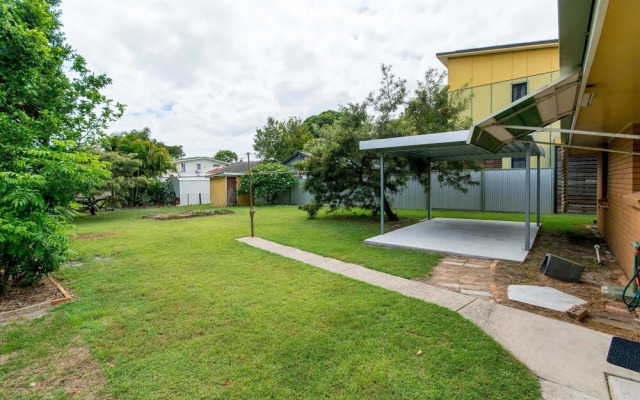 Pet Friendly Cutie - Bonham St, Bongaree