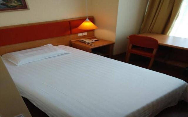 Home Inn Hotel
