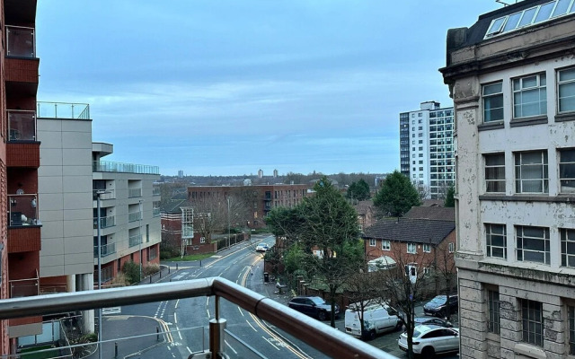 Adelphi Wharf Apartments by Beehosting