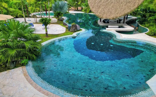 Arenal Backpackers Resort