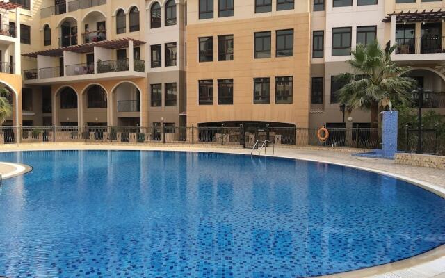 Spacious 1BR in Heart of JVC