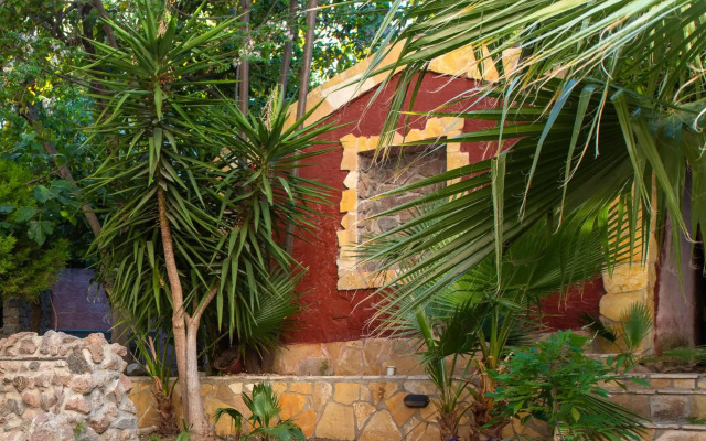 Hotel Avra