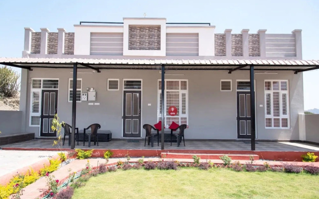 OYO Home 13182 Farm Stay