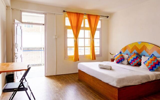 goSTOPS Manali - Hostel