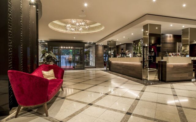 hotelImage