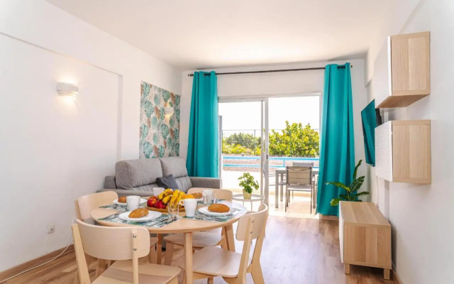 Charming Seaside And Terasse in Playa Paraiso